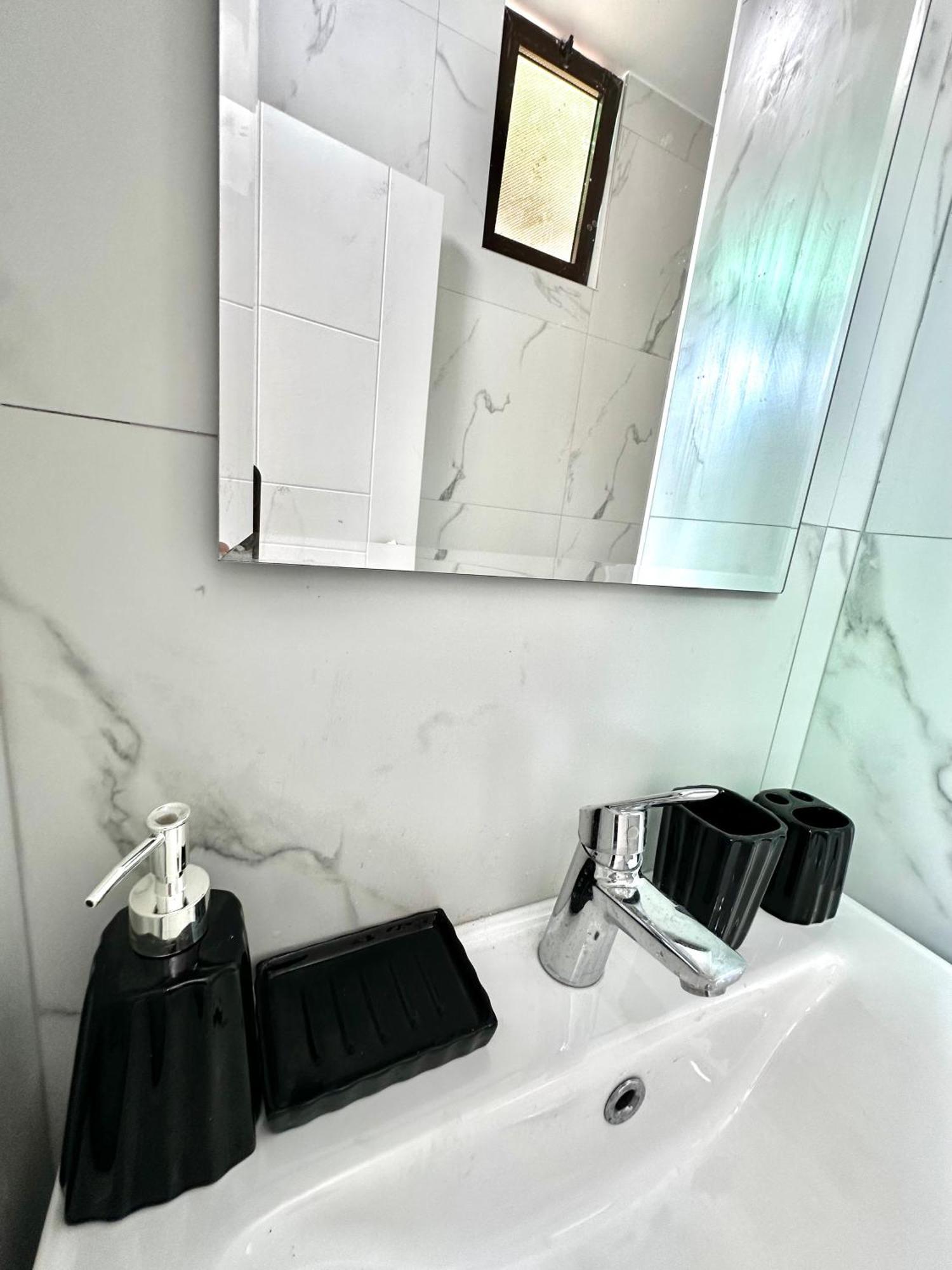 Tirana Apartment Center Jon Zewnętrze zdjęcie